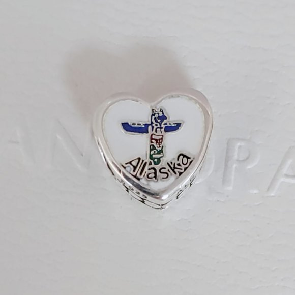 Totem & Cruise Ship Pandora Charm Alaska Heart Pendant Bead S925 Silver with box - Picture 6 of 6